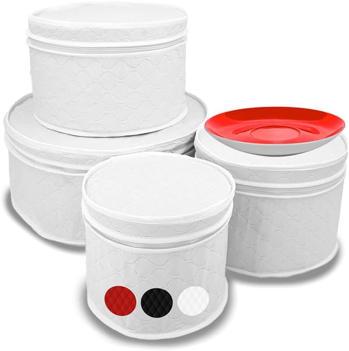 LAMINET 4 Piece Quilted Plate Storage Set by LAMINET