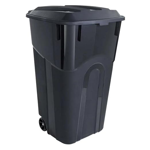 32 Gallon Heavy Duty Wheeled Plastic Garbage Can by Unknown