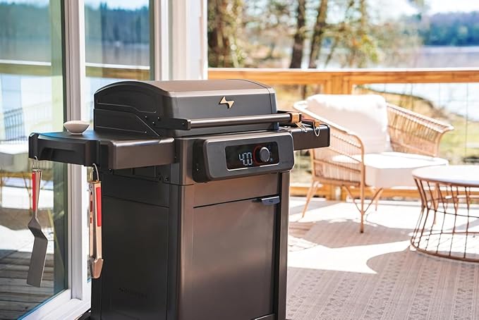 Current Model G Griddle, Smart Electric Outdoor Flat Top BBQ Grill - Image 2