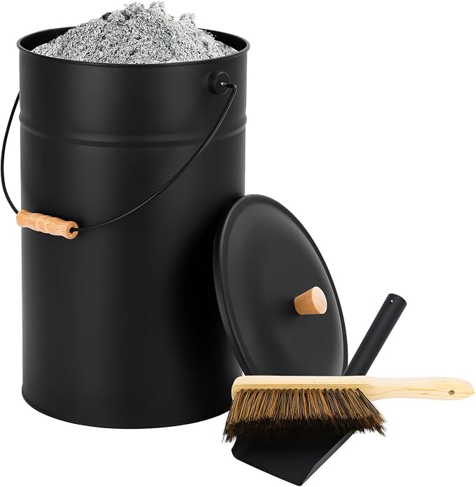 FEED GARDEN 5.15 Gallon Ash Bucket by FEEDGARDEN