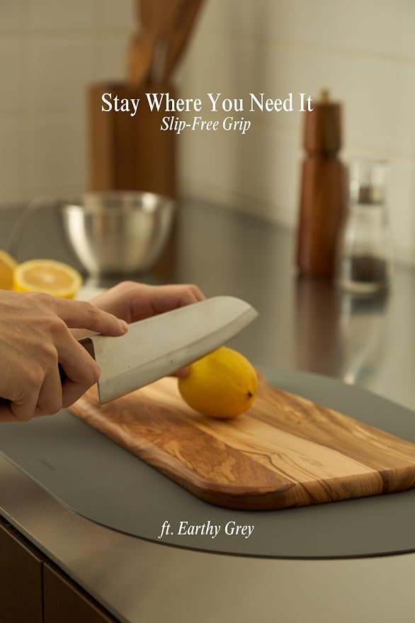 Steel Blue Oval Silicone Placemats Set of 4 – Heat Resistant, Waterproof - Image 4
