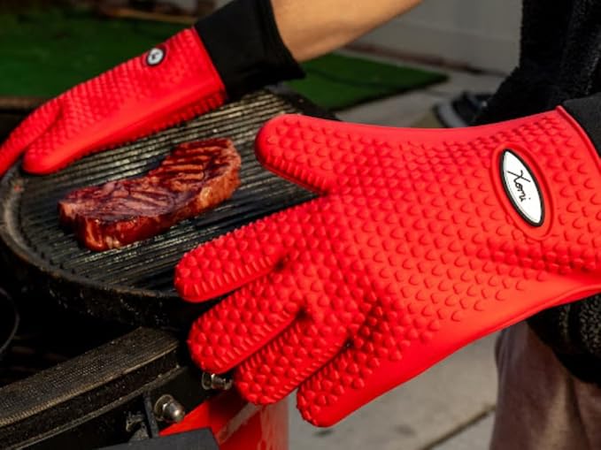 Xomi Premium Silicone Heat and Fire Retardant BBQ & Baking Gloves. - Image 5
