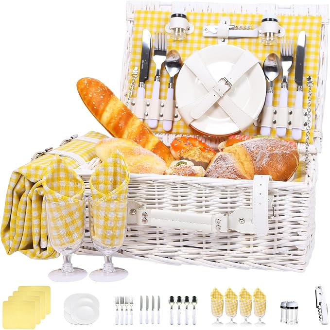 Neti Neti Wicker Picnic Basket for 4 by NetiNeti