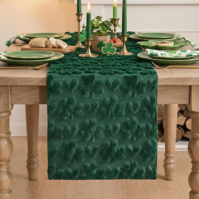 Artoid Mode Green Soft Plush Faux Fur Jacquard Heart Clover St. Patrick's Day - Image 2