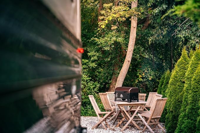 PIT BOSS 10697 Table Top Wood Grill - Image 8