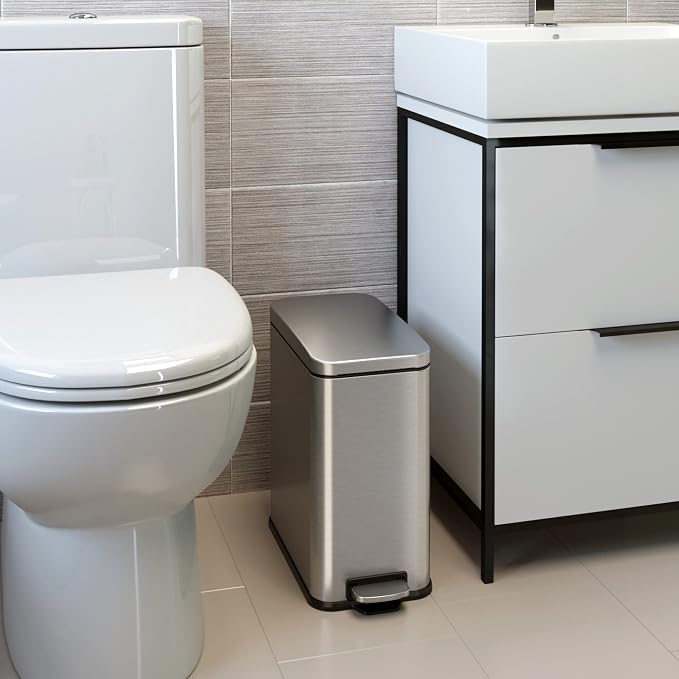 iTouchless 3 Gallon / 11.4 Liter Bathroom Trash Can - Image 2