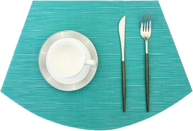 PIGCHCY Wedge Shaped Placemats for Dining Table Cross-Weave Washable Vinyl - Image 3