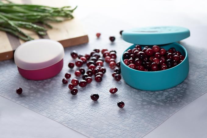 modern-twist 14" x 16" Silicone Rectangular Placemat, PVC-Free Table Mat - Image 4