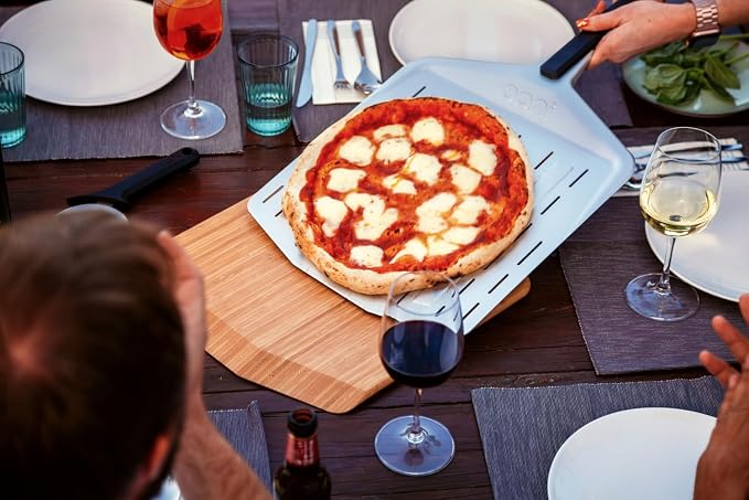 ooni 14” Perforated Pizza Peel – Long Handle Perforated Aluminium Pizza Paddle - Image 8