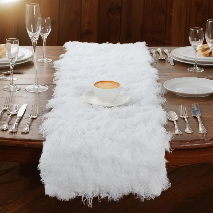 Zeyune 2 Pcs Fake Moss Table Runner by Zeyune