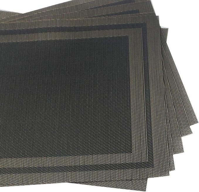 Gugrida Placemats Set of 6 Plaid Checkered Black & Gold PVC Placemat - Image 4