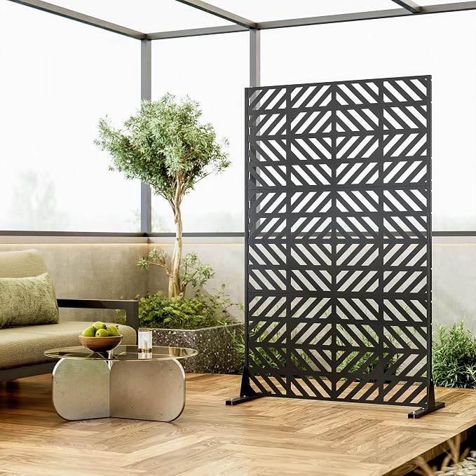 Heavy-Duty Outdoor Privacy Screen by QINPTWUT