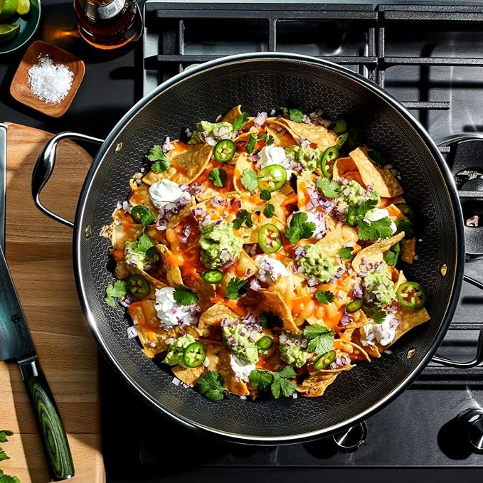 HexClad Hybrid Nonstick 14-Inch Wok - Image 2