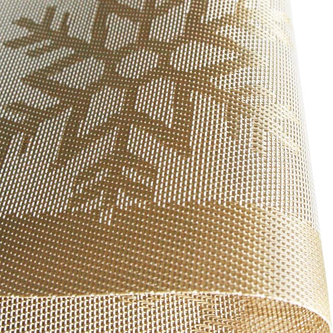 Christmas Placemats Set of 6 Vinyl Woven Non-Slip Placemats Washable Easy to - Image 3