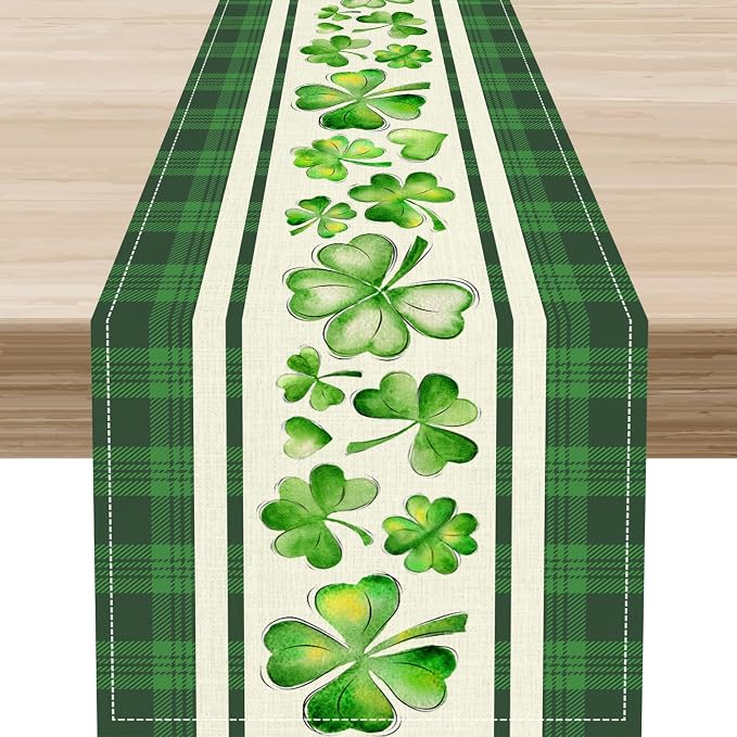 St.Patrick's Day Table Runner, Vinatge Rustic Green Buffalo Plaid White by Unknown