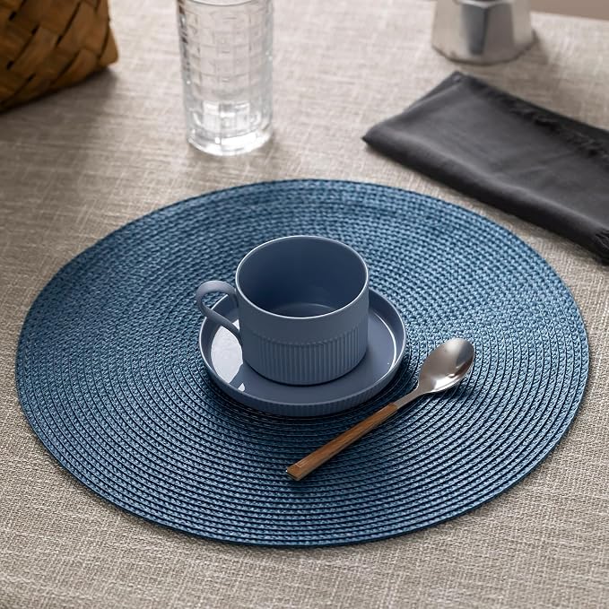 Round Placemats Set of 4 Plastic Woven Placemats Washable Wipeable Table Mats - Image 2