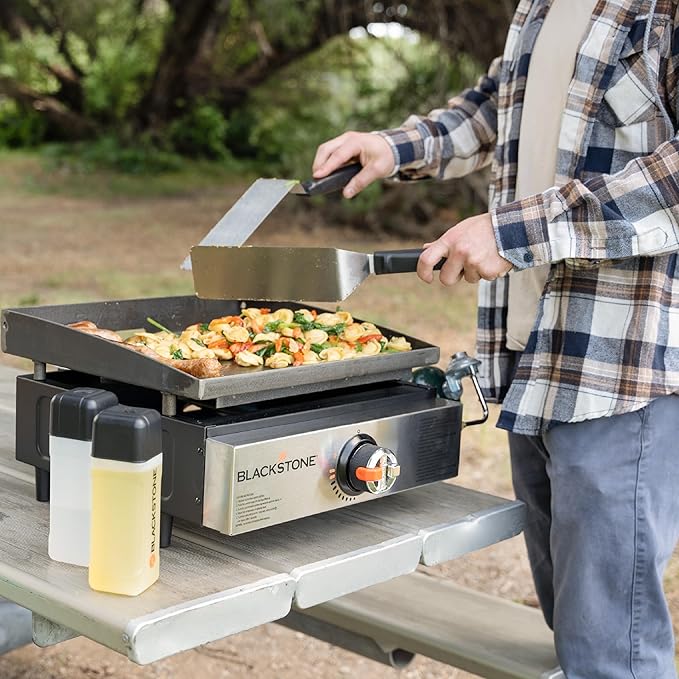 Blackstone 2142 Original 17” Tabletop Griddle - Image 5