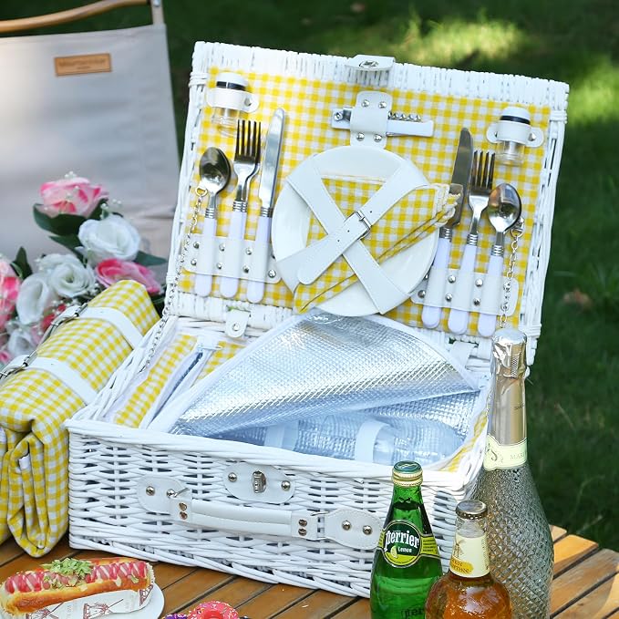 Neti Neti Wicker Picnic Basket for 4 - Image 2