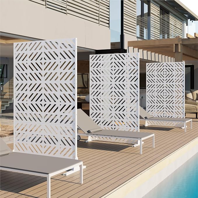 Heavy-Duty Outdoor Privacy Screen - Image 2