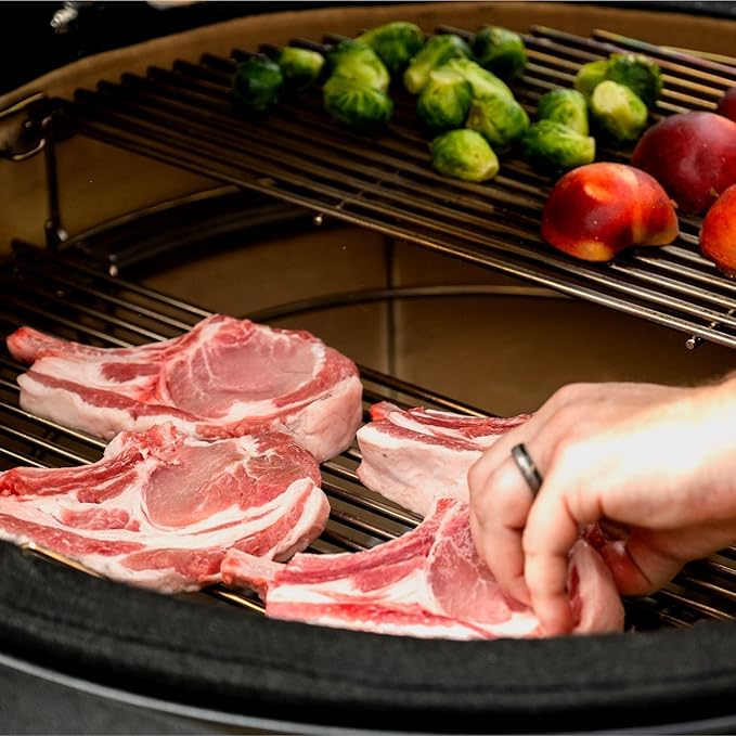 Kamado Joe® Classic Joe™ I Premium 18-inch Ceramic Charcoal Grill and Smoker in - Image 7