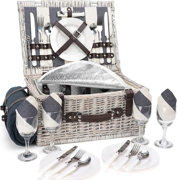 Picnic Basket Sets for 4 Persons by OutdoorLivingPicnicItems