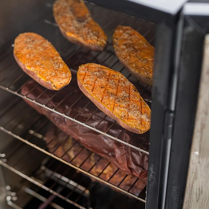 Masterbuilt® 30-inch Electric Vertical BBQ Smoker - Image 11