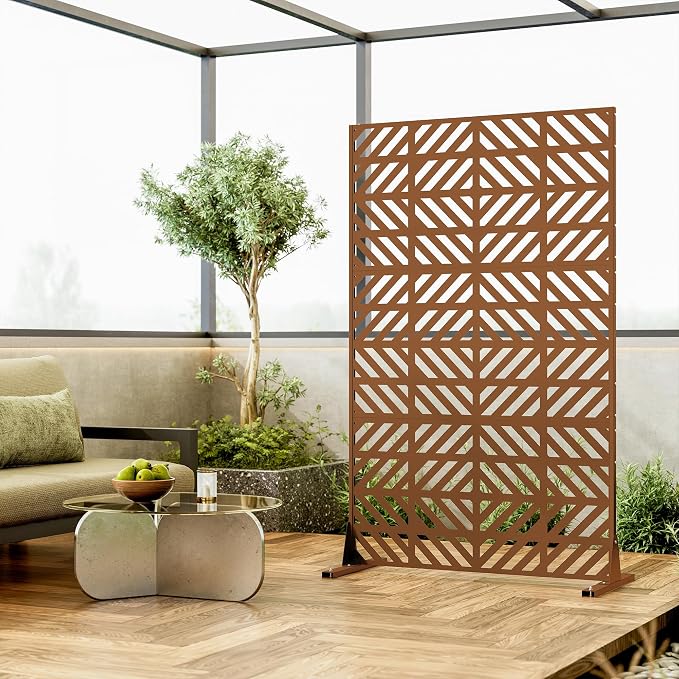 Heavy-Duty Outdoor Privacy Screen by QINPTWUT