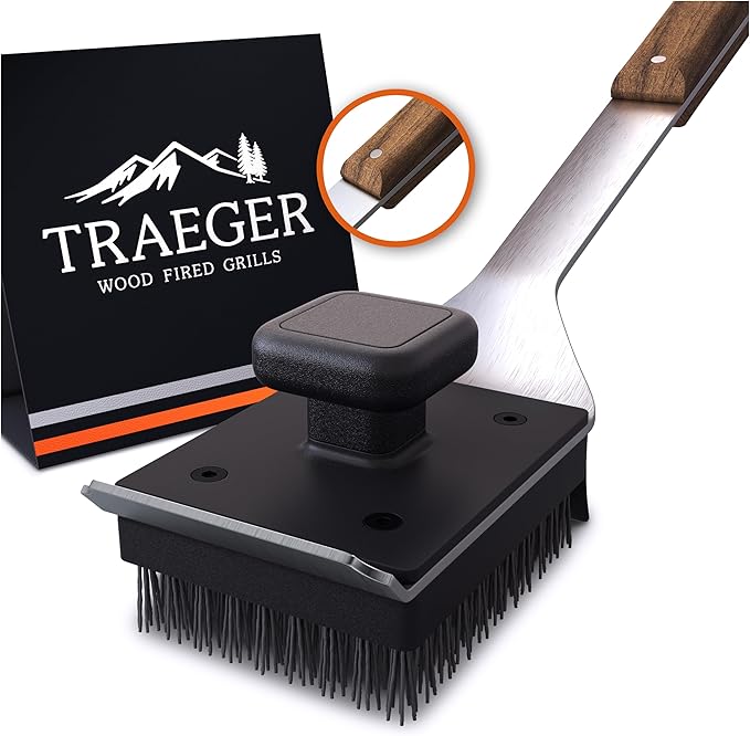 Traeger Grills BAC537 BBQ Cleaning Brush by TraegerPelletGrills