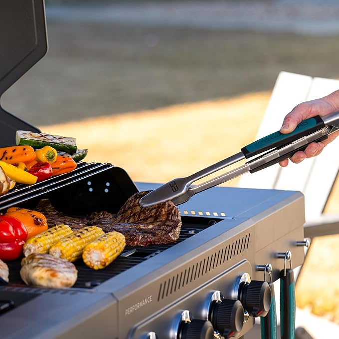 Charbroil Performance Series 4-Burner Gas Grill Cabinet - Image 5