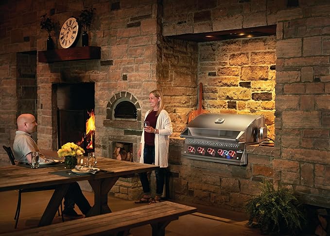 Napoleon Built-In 700 Series 38-inch Natural Gas Grill Head - Image 6
