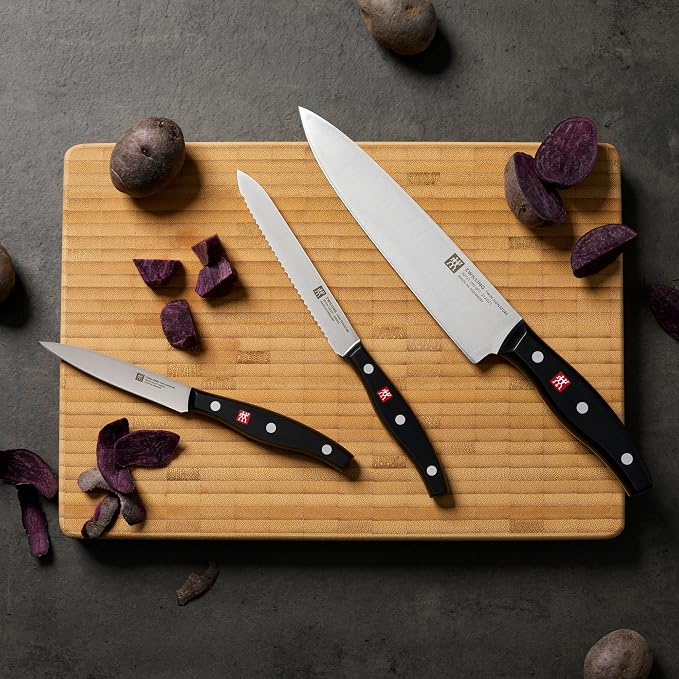 ZWILLING Twin Signature 3-pc Starter Knife Set - Image 2