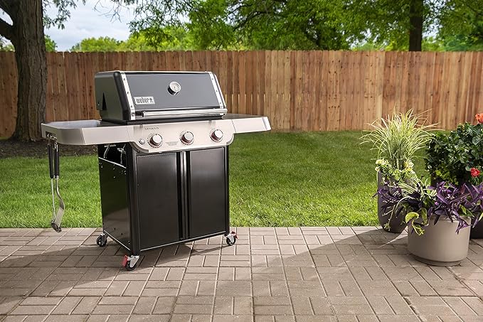 Weber Genesis E-315 Liquid Propane Gas Grill - Image 4