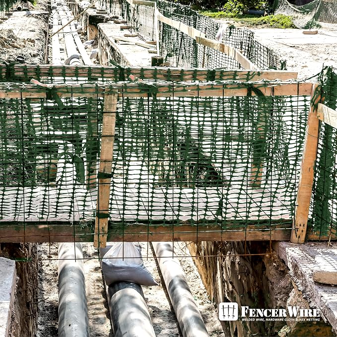 Fencer Wire 4 ft. Safety Fence, 100 ft. Green Plastic Fencing Roll - Image 6